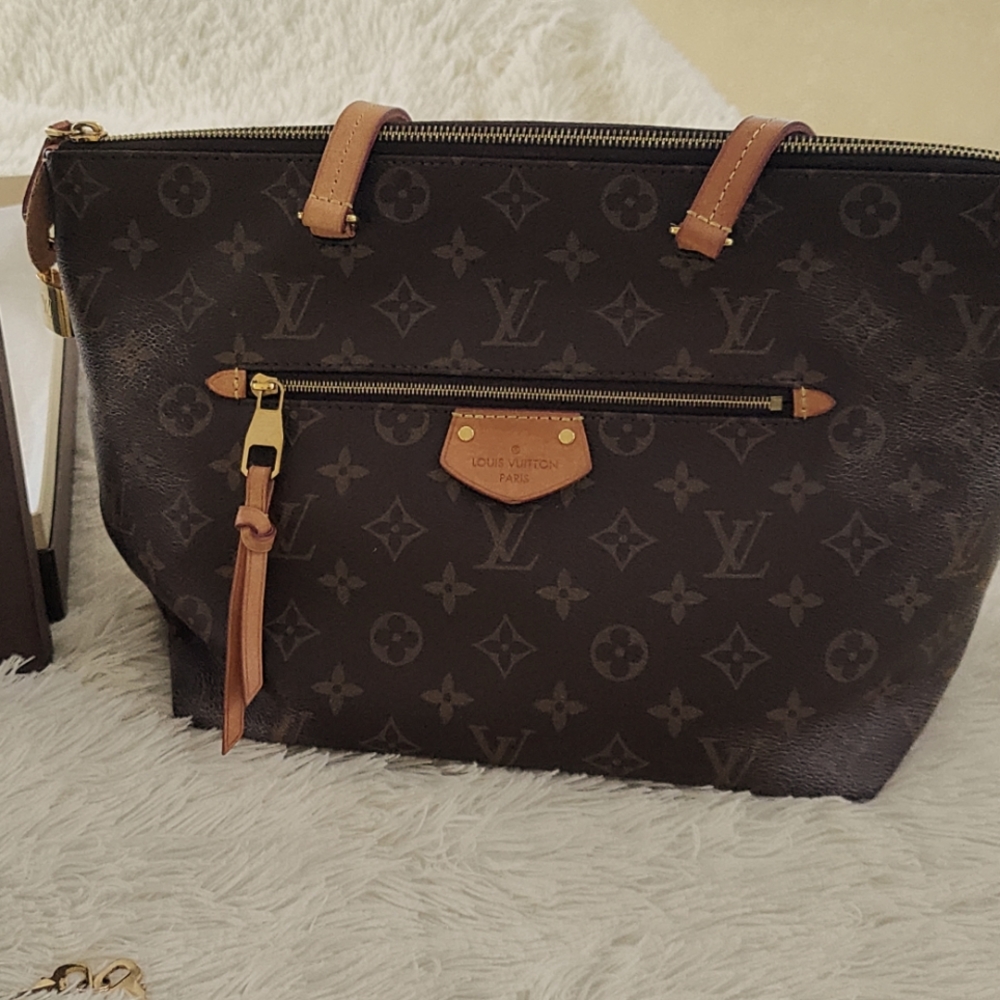 Louis Vuitton iena mm